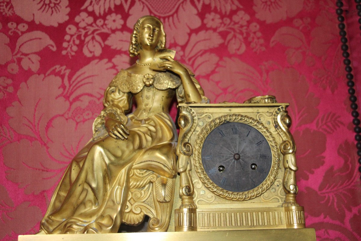 Pendule en bronze doré"Les heures de Madame de Sévigné", époque Charles X, XIXe siècle-photo-2