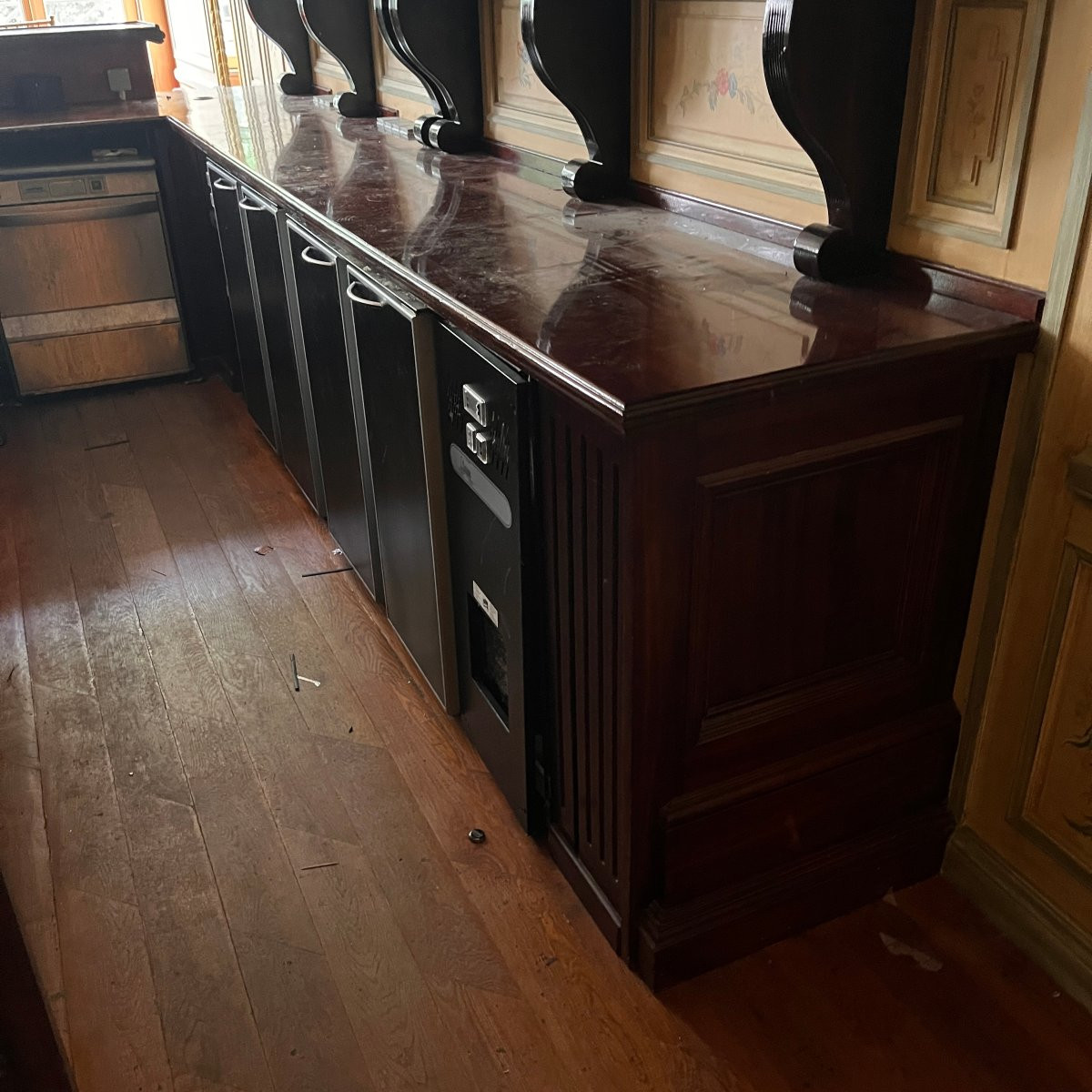 Bar Counter-photo-3
