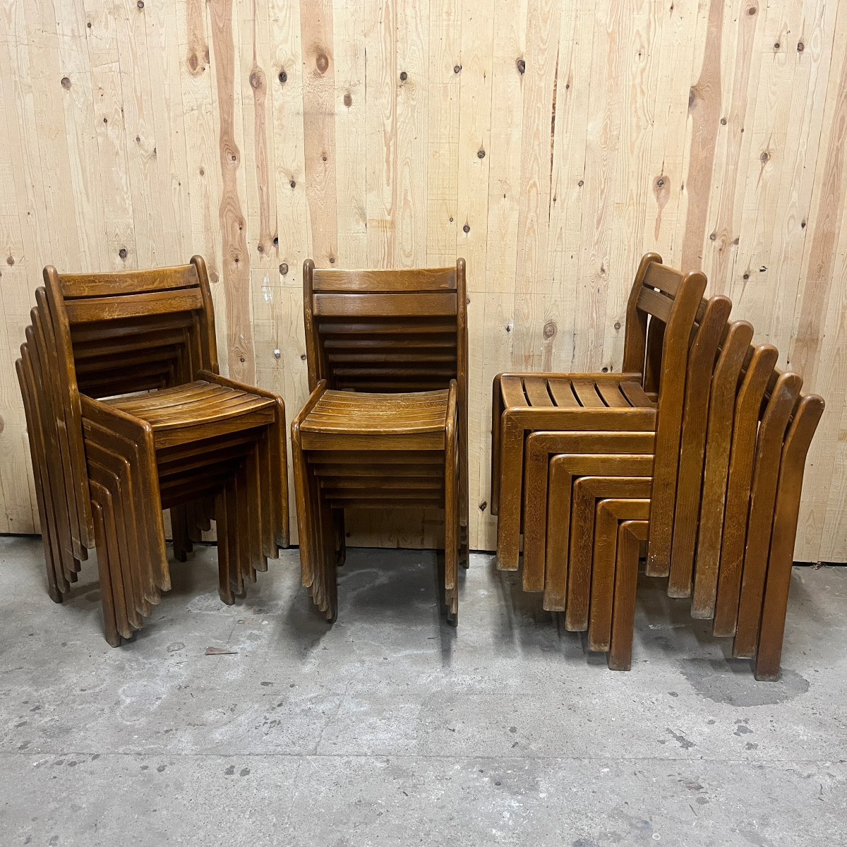 Série de chaises