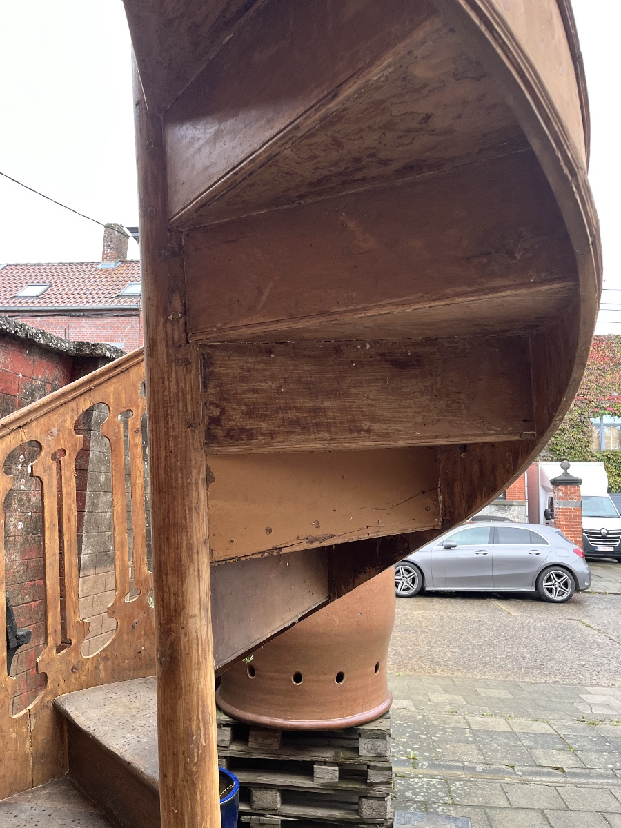 Staircase -photo-3