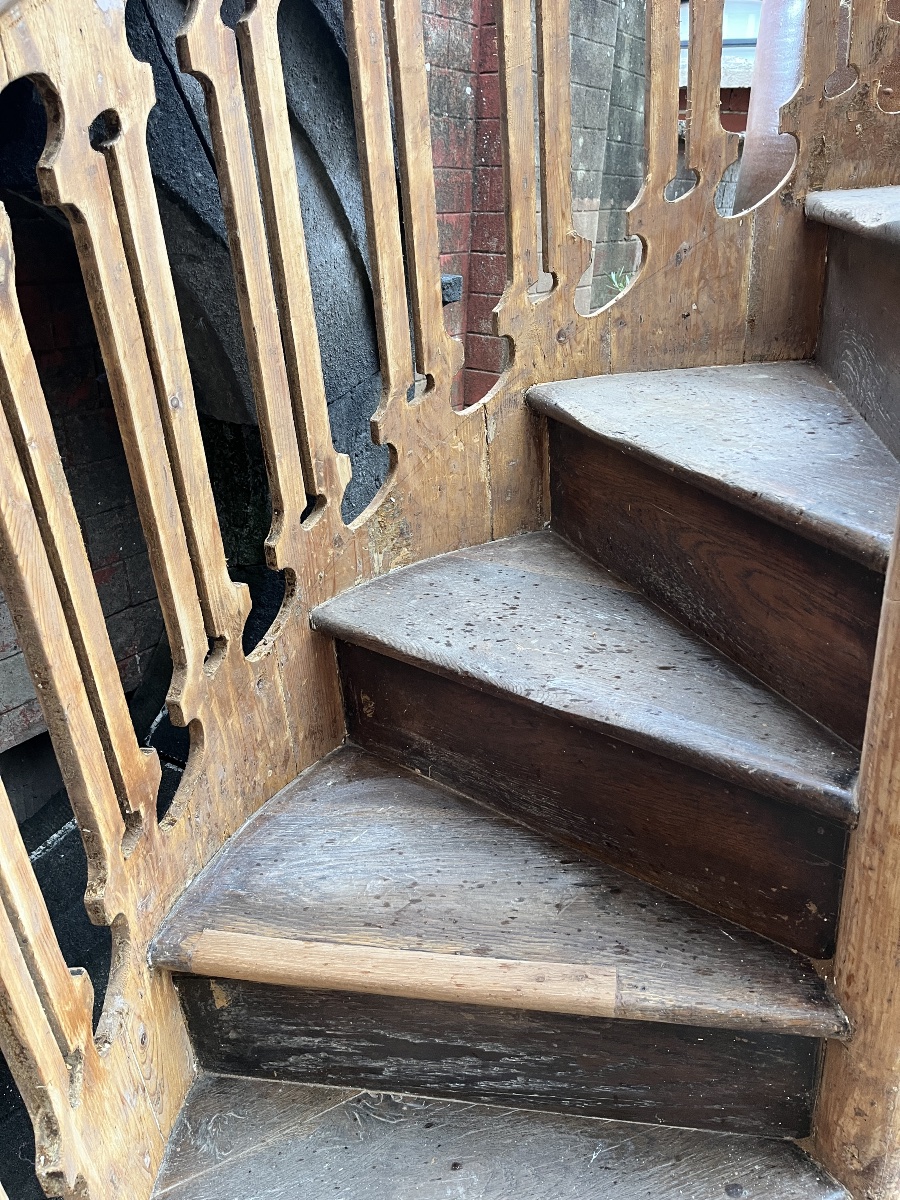 Staircase -photo-1