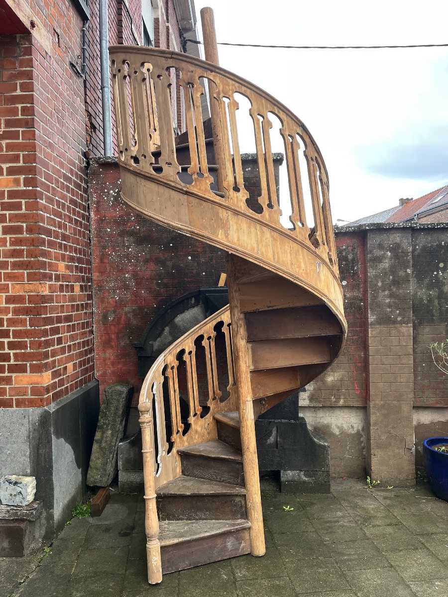 Staircase 