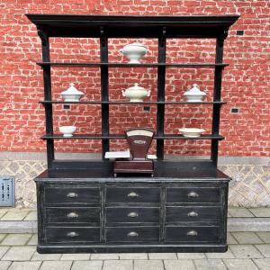 Meuble de boulangerie