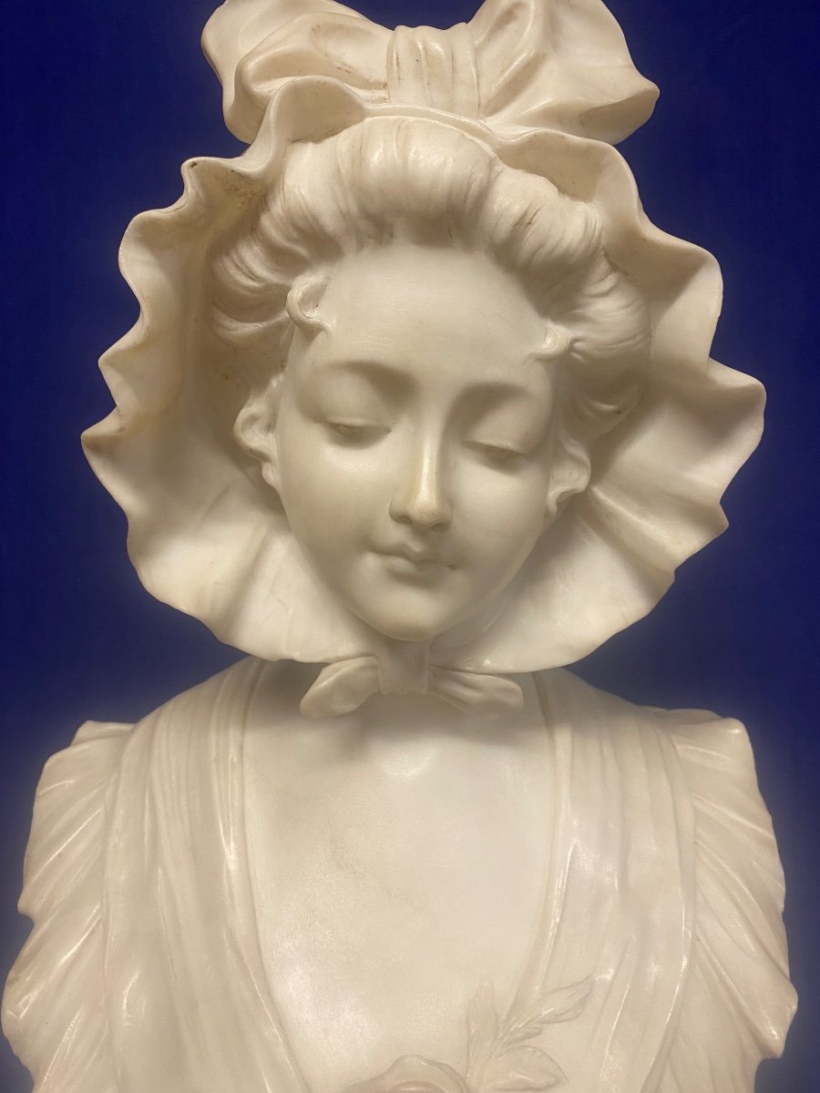 Buste D’une Jeune Fille En Marbre Blanc -photo-3