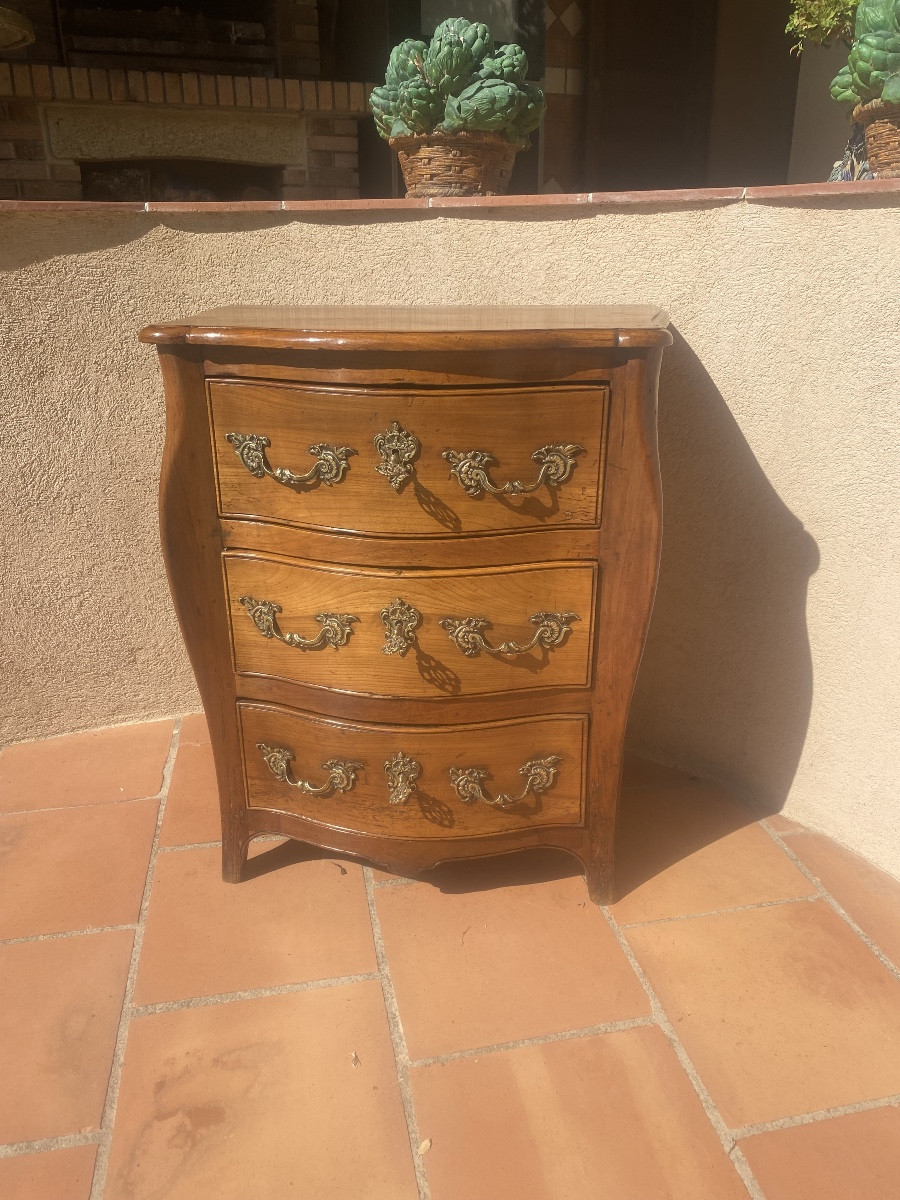 Small 18th Century Chest Of Drawers, Curved On All Sides -photo-2