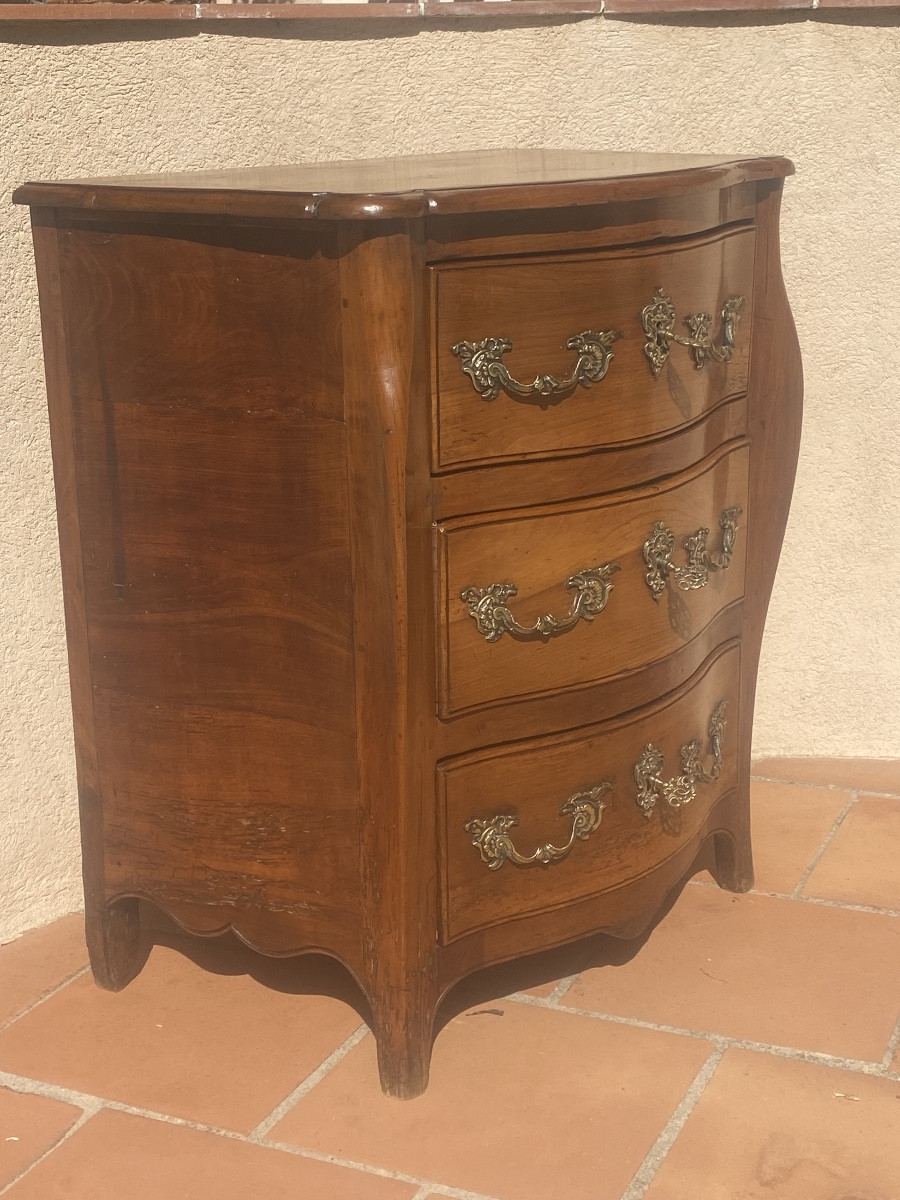 Small 18th Century Chest Of Drawers, Curved On All Sides -photo-3