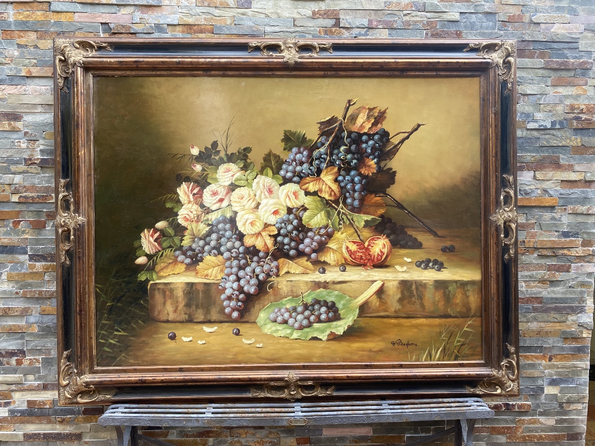 Grand tableau nature morte aux roses et grappes de raisins 
