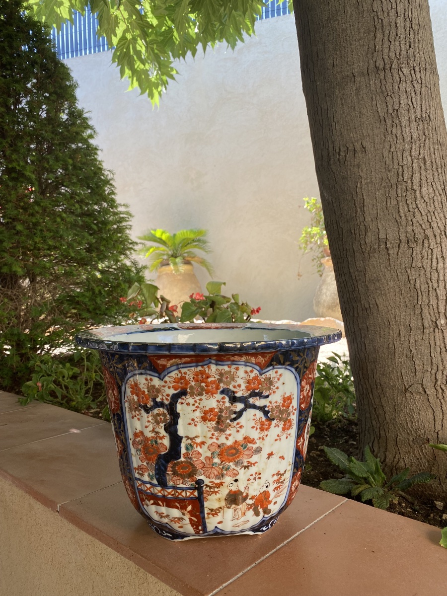 19th-century Imari Porcelain Plant Pot,-photo-2