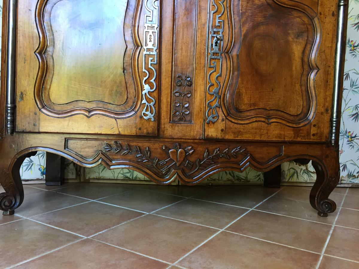 Eighteenth-century Provencal Slipper Buffet-photo-3