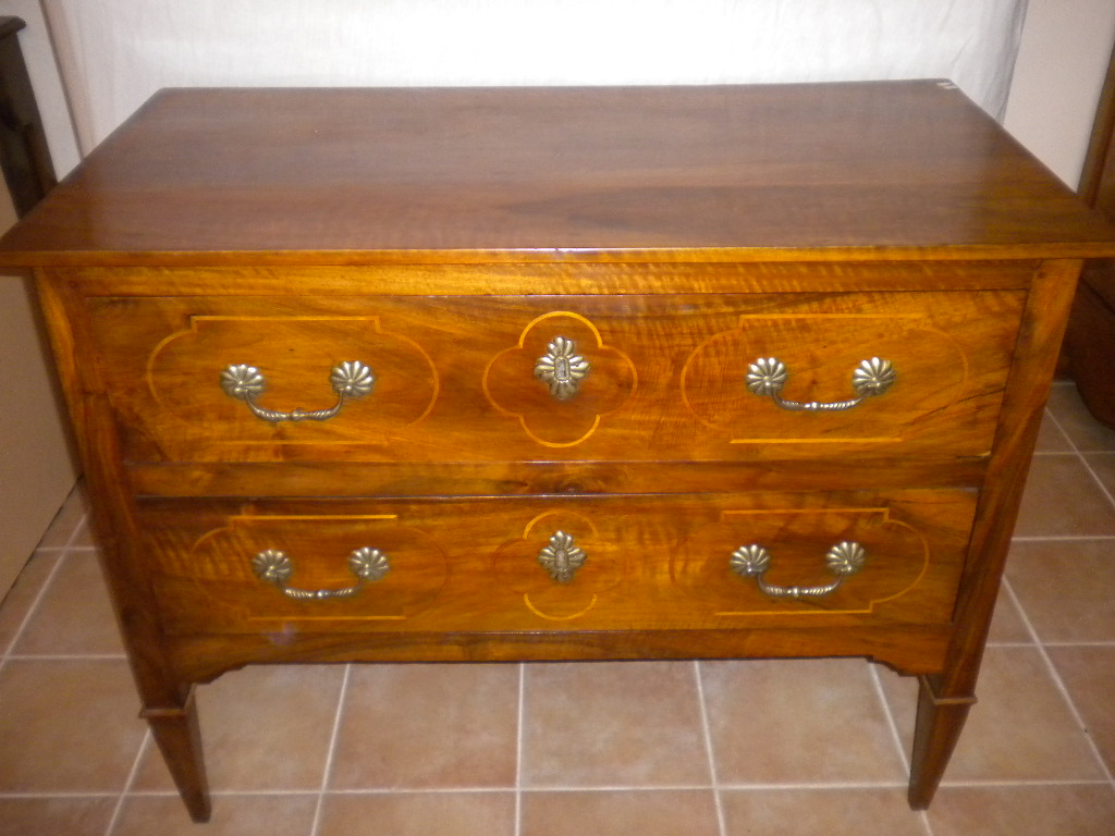 A Provencal Commode Louix XVI-photo-3