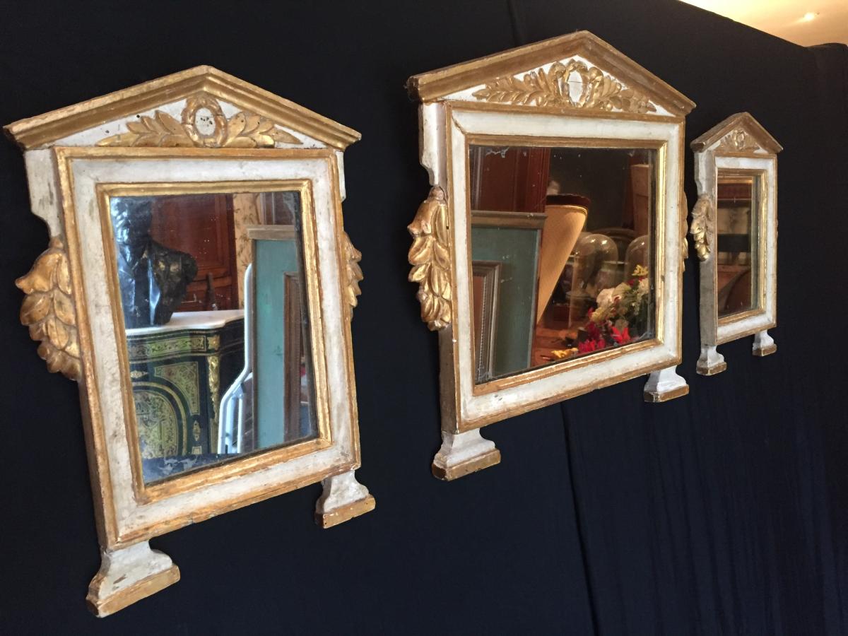 Suite De Trois Petits Miroirs En Bois Dores-photo-1