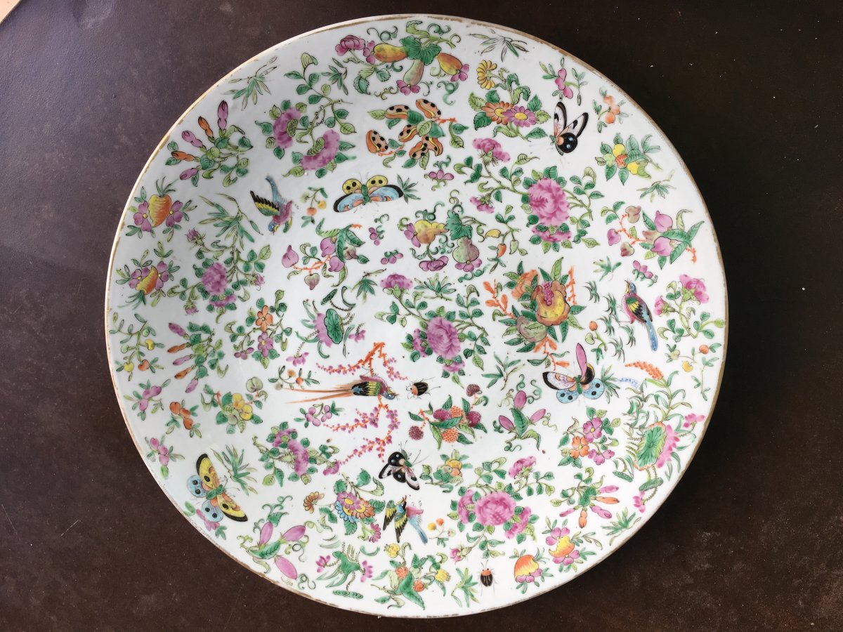 Large Porcelain Dish From China 19th