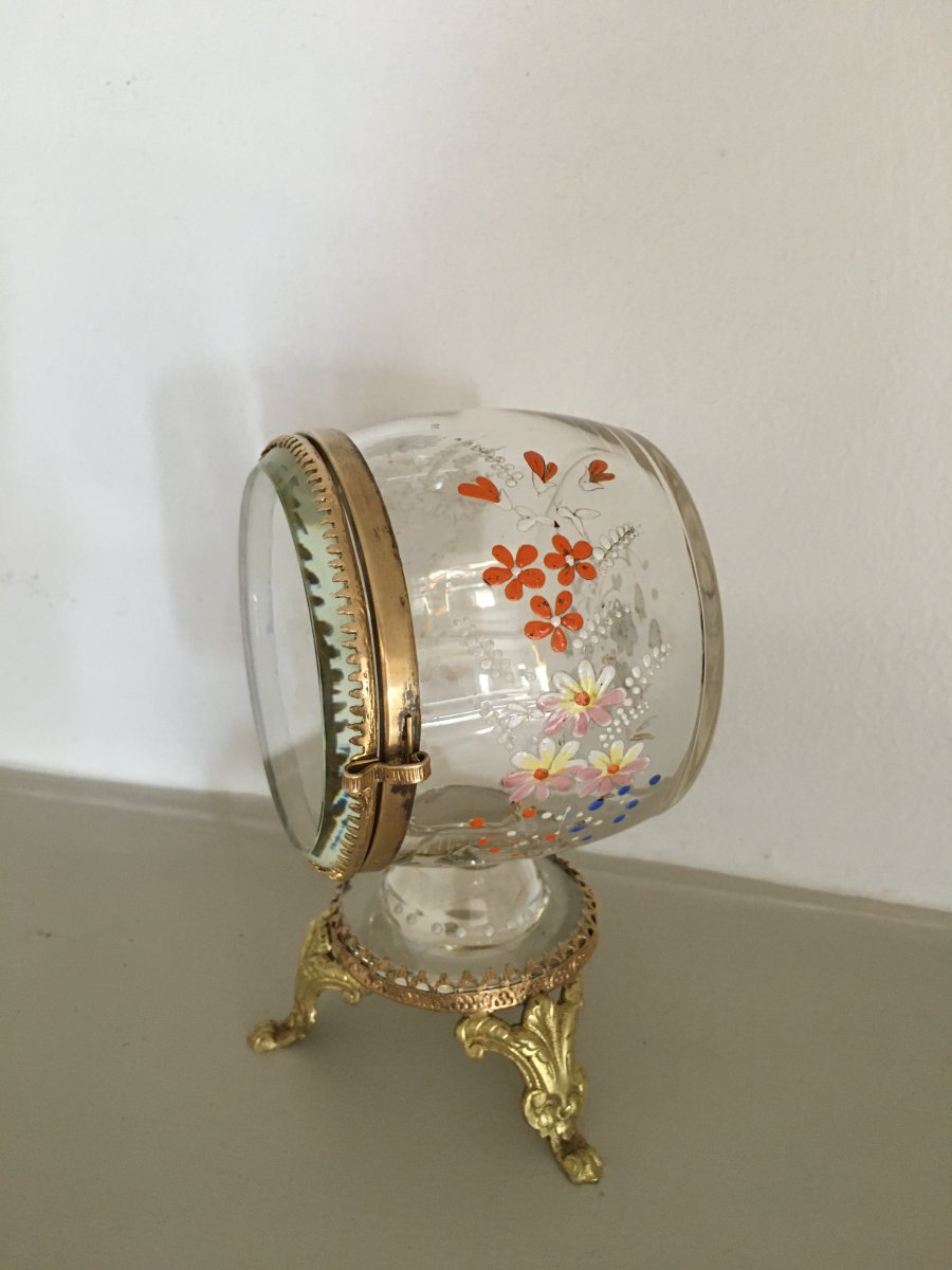 Jewelry Box Or Enamelled Glass Watch Holder-photo-3