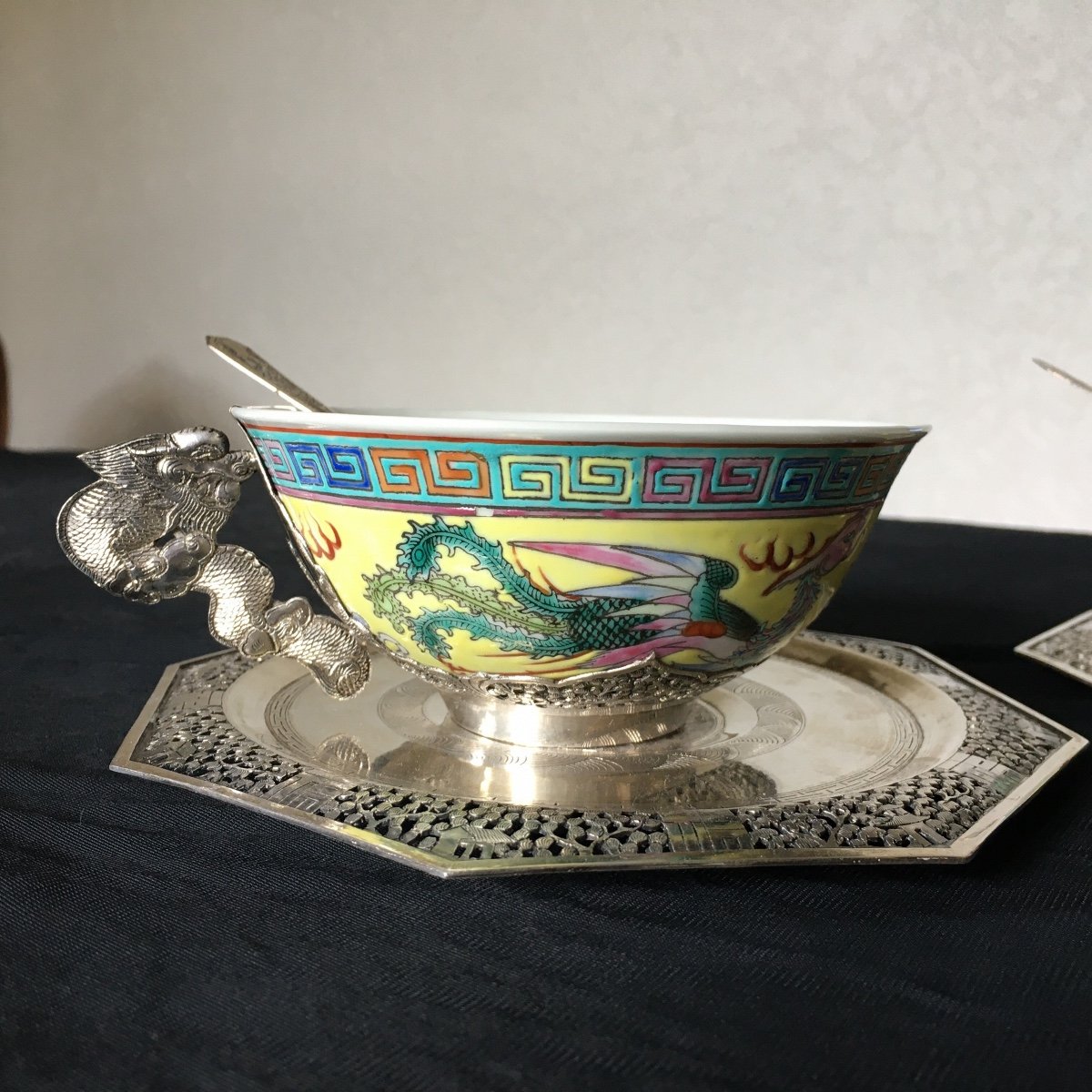 Pair Of Chinese Cups And Their Silver Saucers Early 20th-photo-3