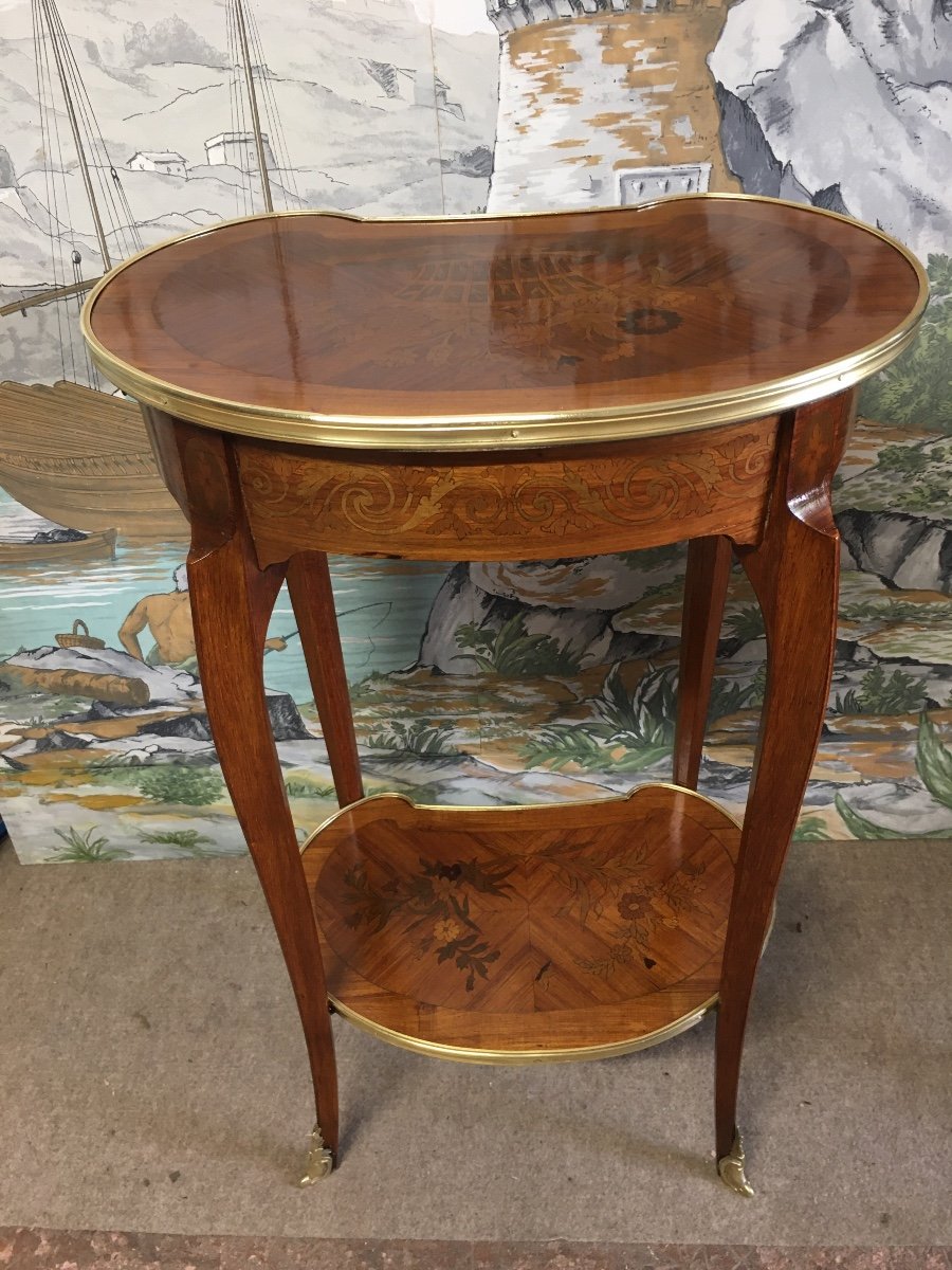 Small Marquetry Living Room Table-photo-3