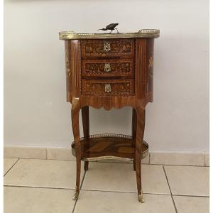 Table de salon ou chiffonnière en marqueterie