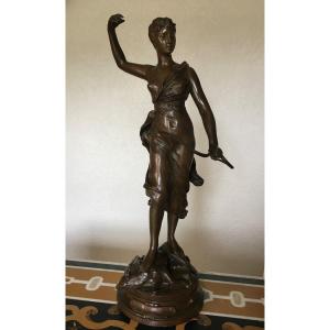 Diane Chasseresse Grande Sculpture En Bronze Signée Levasseur 72 Cm 