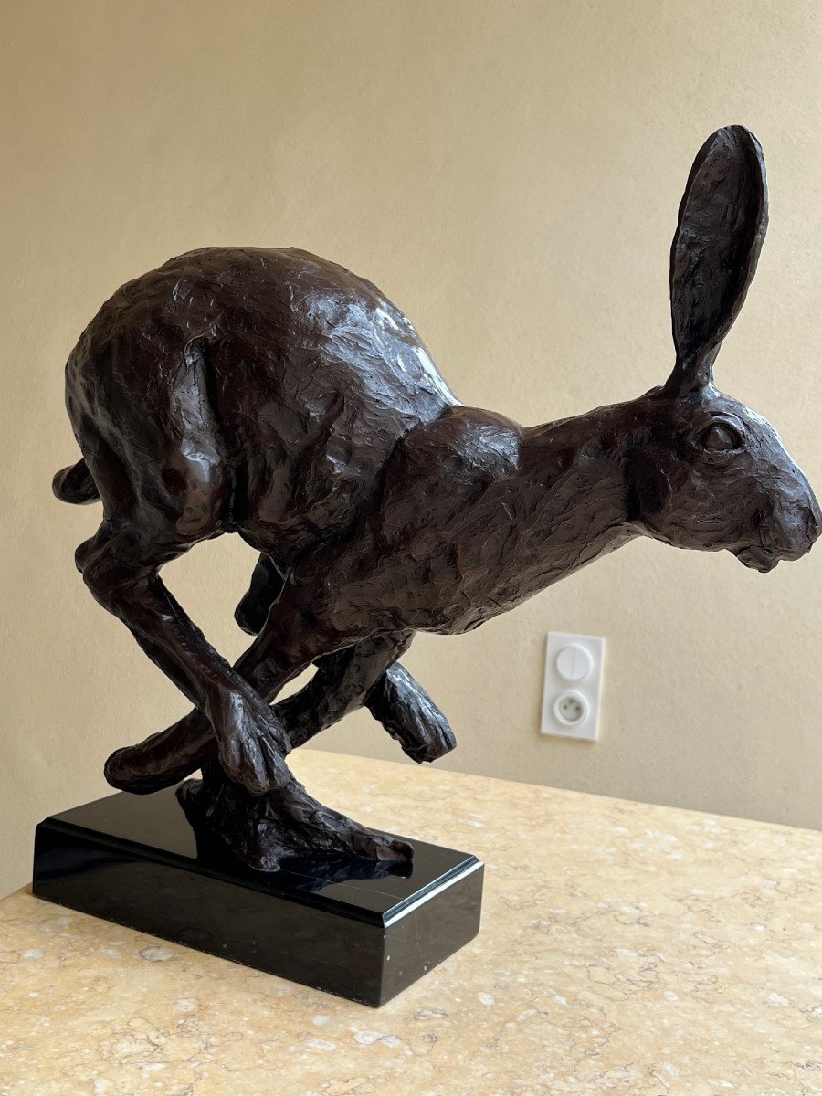 Hare, Animal Bronze On Black Marble-photo-4