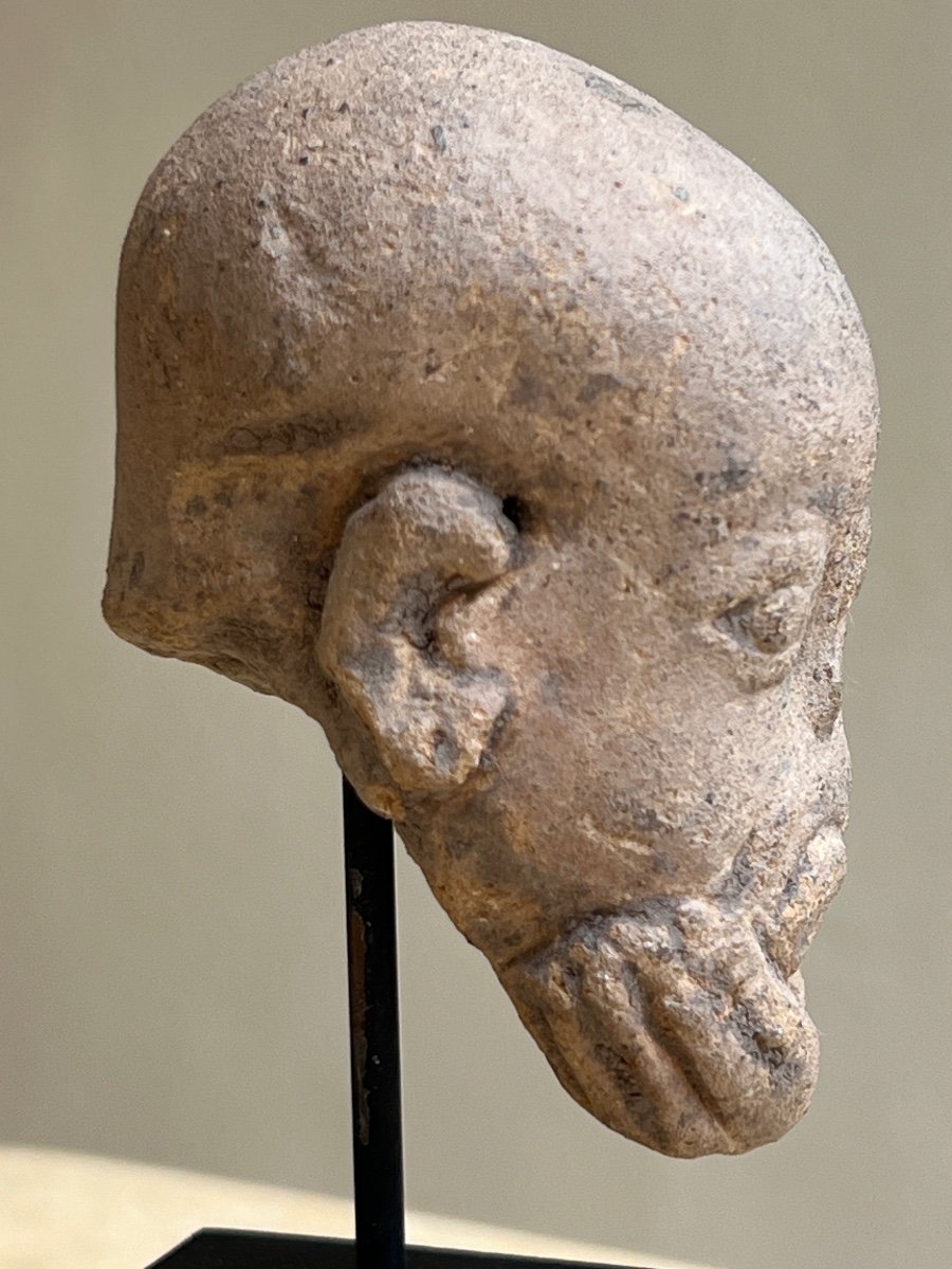 Terracotta Dignitary Head, Majapahit Kingdom Late 13th/early 16th Century -photo-8