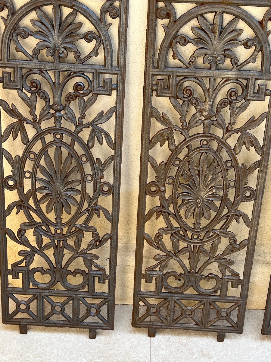 6 Cast Iron Grilles Traveler's Tree Model, English Colonial House, Burma --photo-8