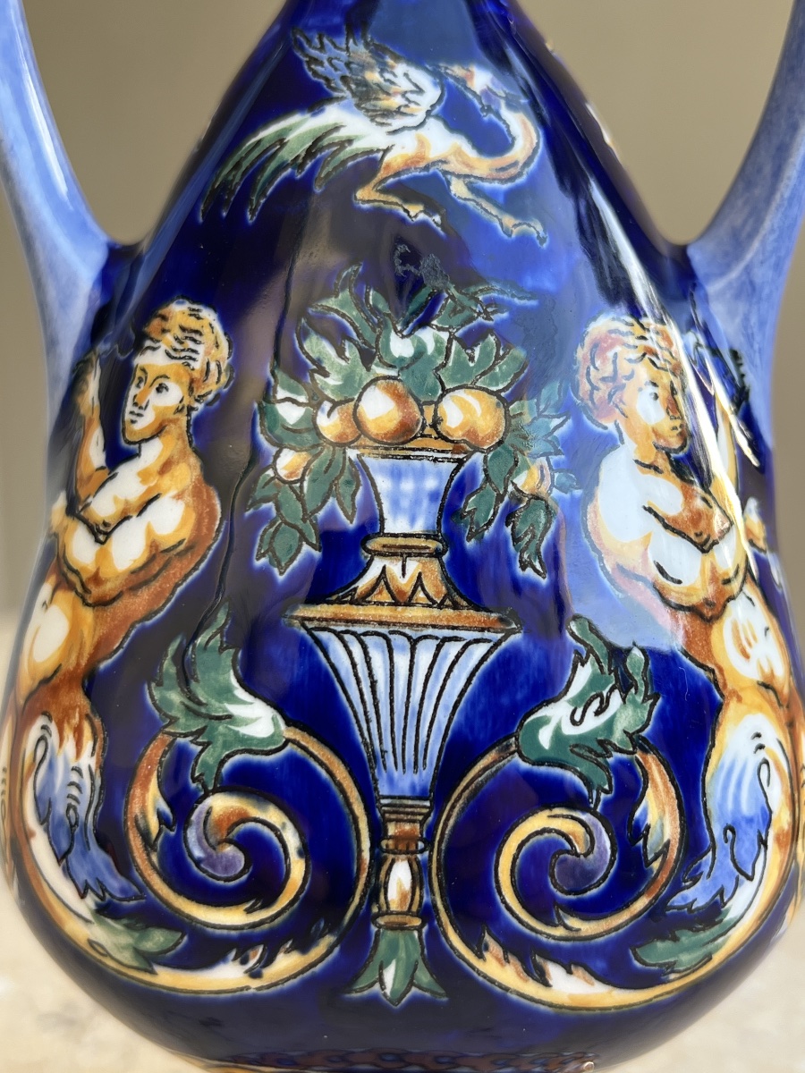 Vase bleu à décor chérubins et coupe de fruits -photo-6