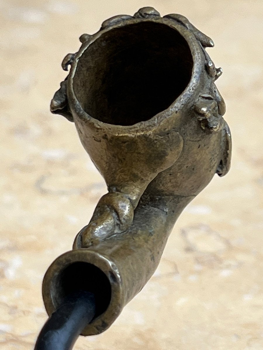 Pipe Opium En Bronze , Tete Femme Avec Ogre Bilu , Birmanie .-photo-3