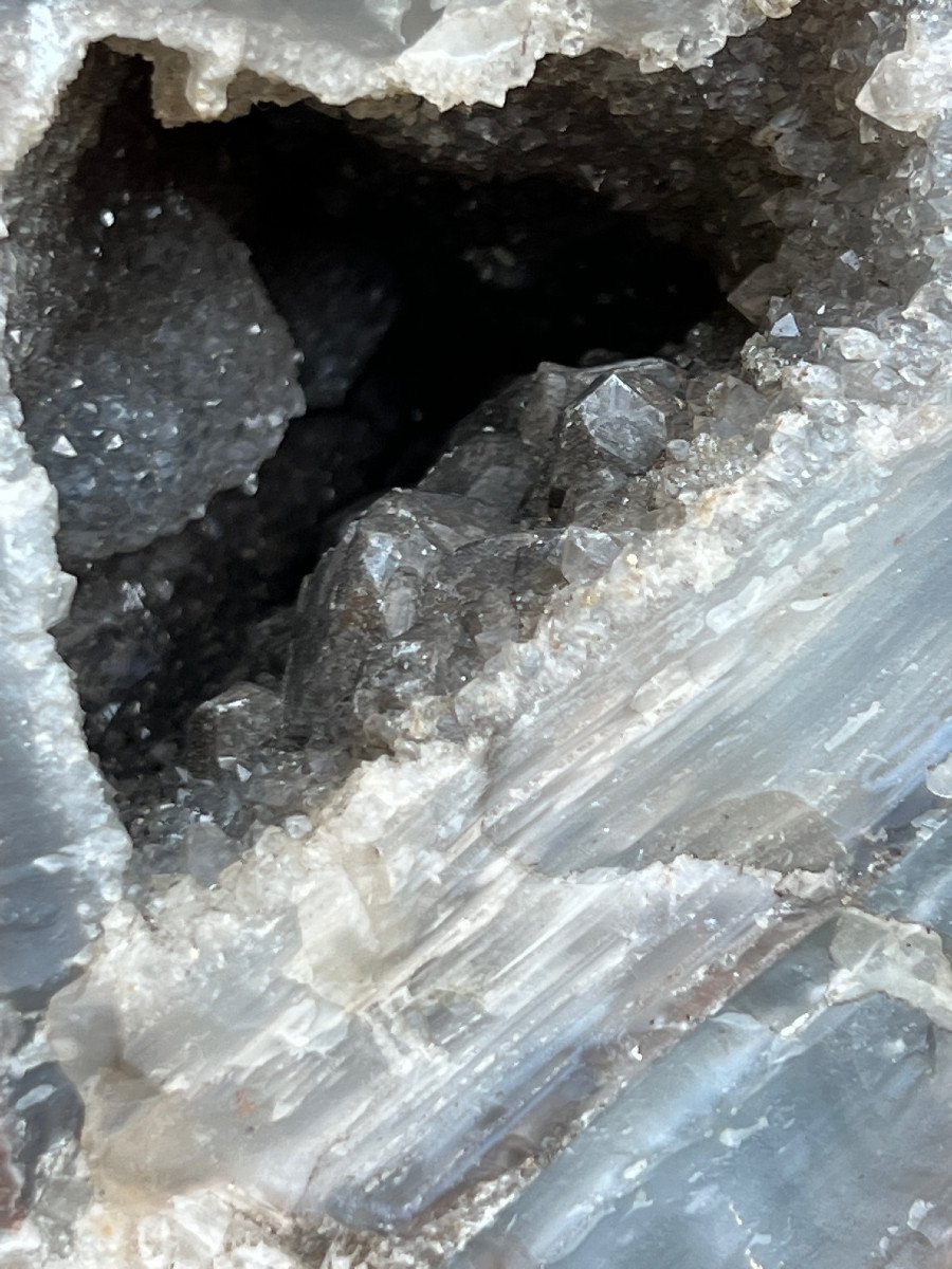 Pair Of Geode Stones With Rock Crystals-photo-3