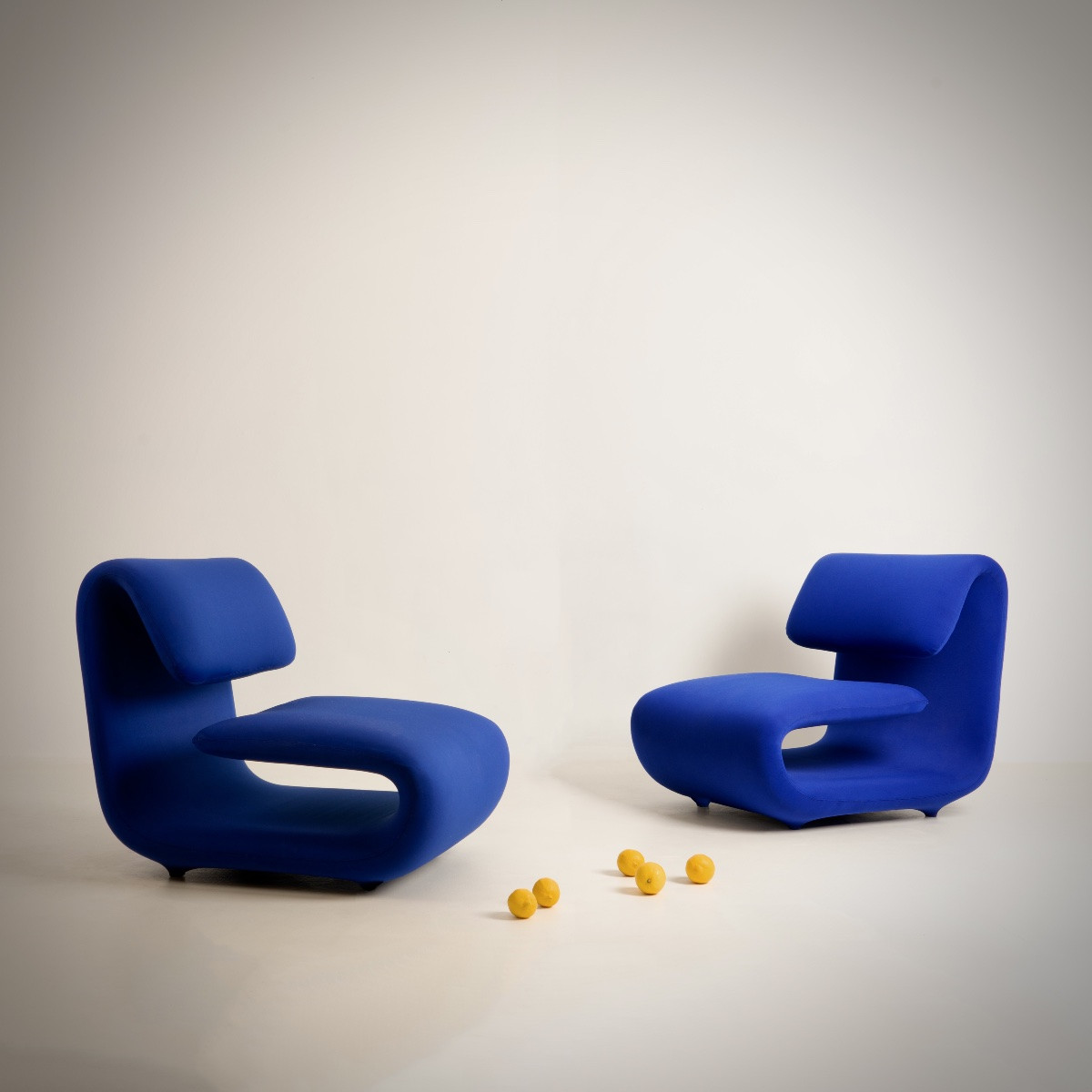 ETIENNE HENRI MARTIN, paire de chauffeuses Série 1500, Mobilier National, TFM ed, circa 1960-photo-2