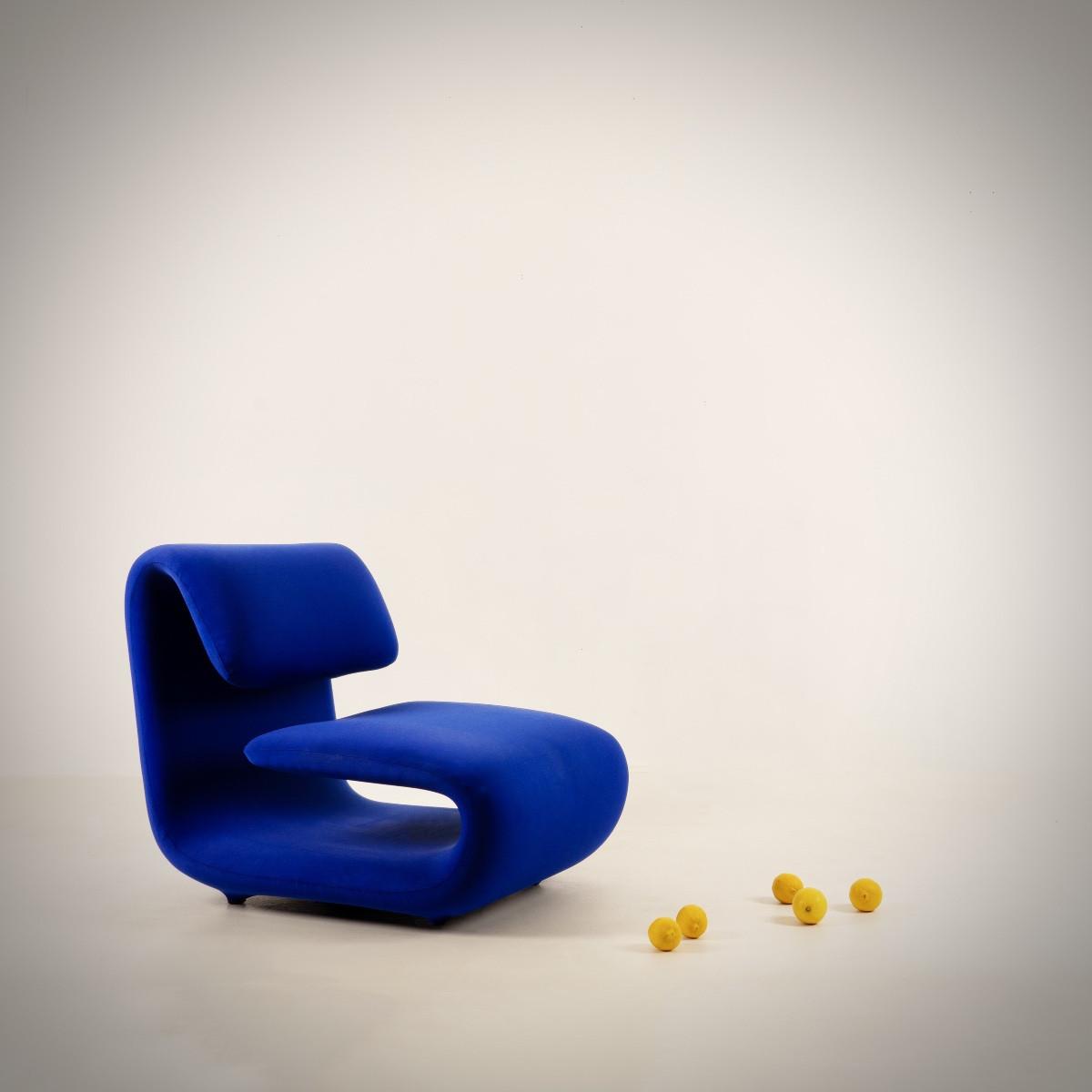ETIENNE HENRI MARTIN, paire de chauffeuses Série 1500, Mobilier National, TFM ed, circa 1960-photo-4