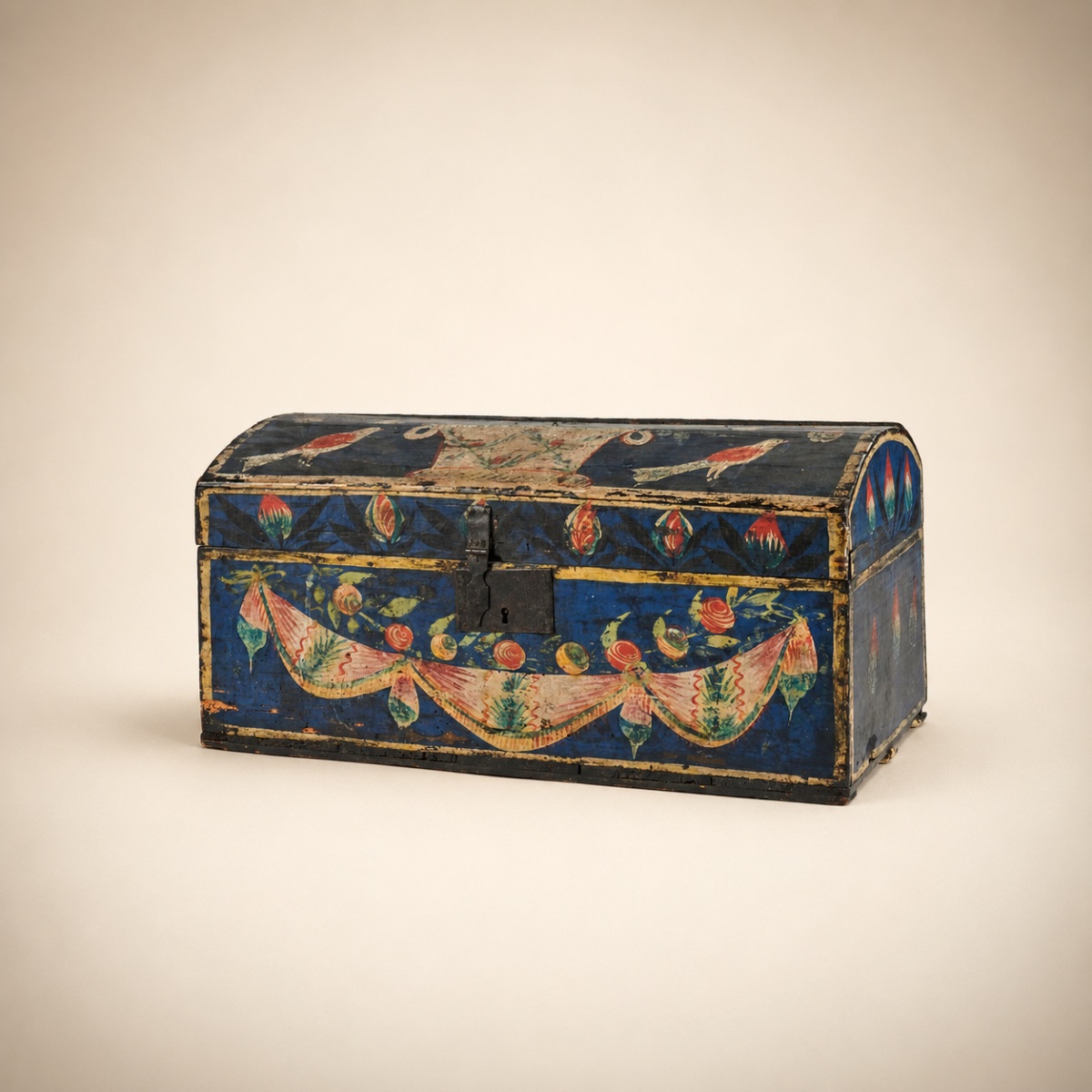 Ensemble rare de 6 coffres de mariage normand, Art populaire, France, circa 1790-photo-4