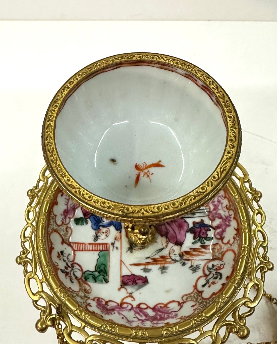 COUPE-BAGUIER-POT POURRI - PORCELAINE DE CHINE - LAITON DORE - EPOQUE XVIIIème / NAPOLEON III-photo-2