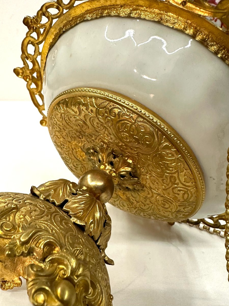 COUPE-BAGUIER-POT POURRI - PORCELAINE DE CHINE - LAITON DORE - EPOQUE XVIIIème / NAPOLEON III-photo-2