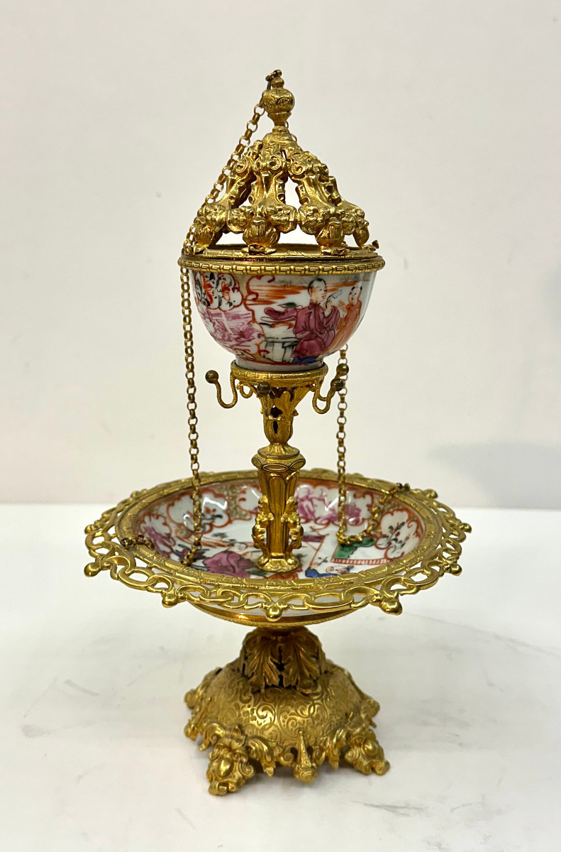 COUPE-BAGUIER-POT POURRI - PORCELAINE DE CHINE - LAITON DORE - EPOQUE XVIIIème / NAPOLEON III