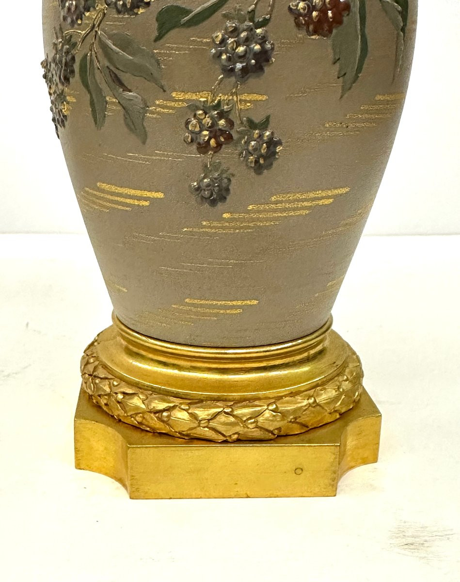 PAIRE DE VASES EN GRES FIN ET BRONZE DORE - PORCELAINE DU BERRY - ALFRED HACHE - 1885-1903-photo-3