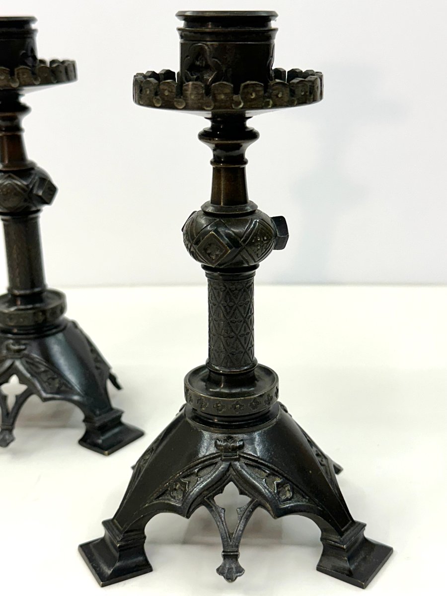Pair Of Neogothic Candles - Bronze Patine - Mid 19th C.-photo-3