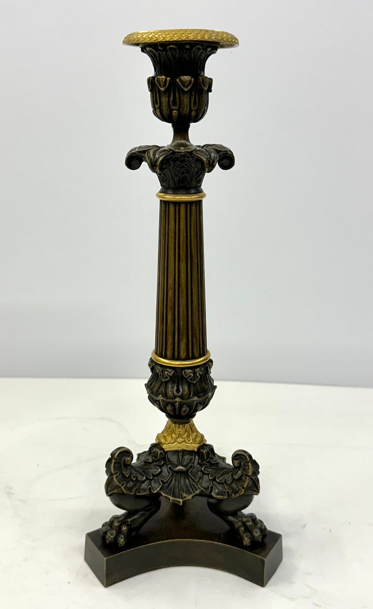 PAIRE DE BOUGEOIRS EN BRONZE DORE ET PATINE - EPOQUE RESTAURATION, VERS 1830-photo-2