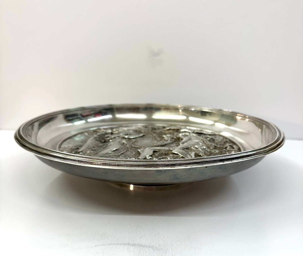 GRAND PLAT CUIVRE ARGENTE - ELKINGTON & CO - BOUCLIER DE MILTON - VERS 1880-photo-3