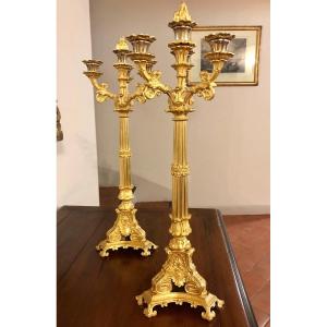 Une Belle Paire de Chandeliers en bronze doré Charles X - Restauration