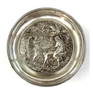 Large Silver-plated Copper Plate - Elkington & Co - Milton's Shield - Circa 1880