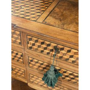 Important Commode With Cube Marquetry Decor