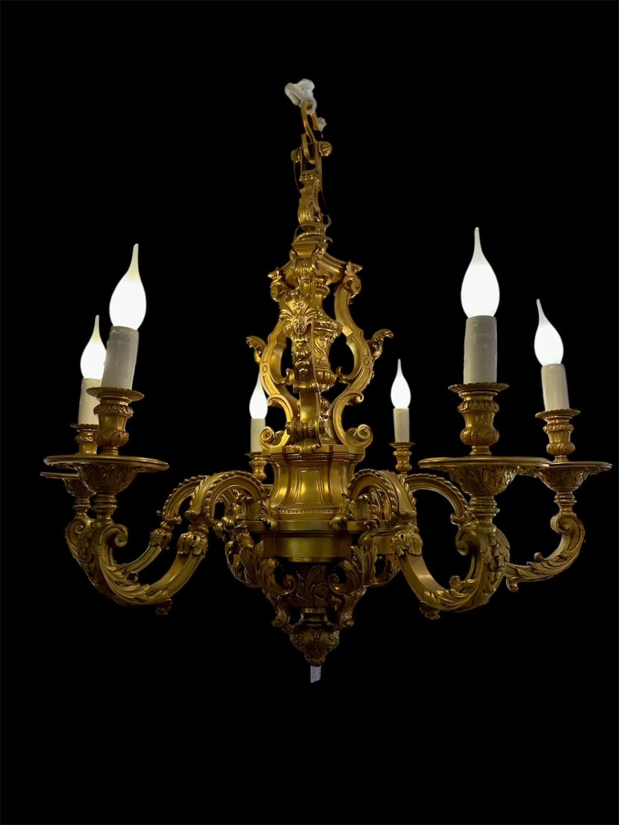Lustre à 6 lumières en bronze doré 