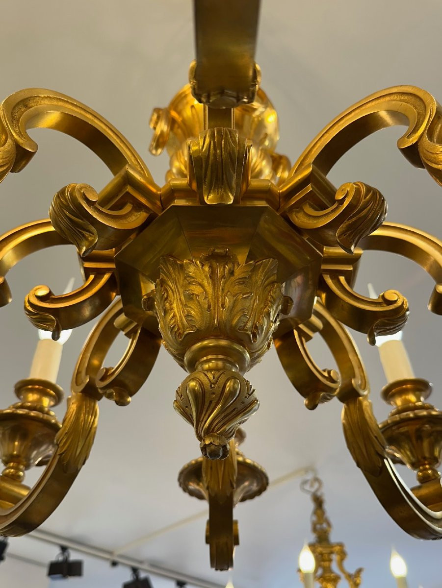 Lustre à 8 lumières en bronze doré de style Louis XVI-photo-3