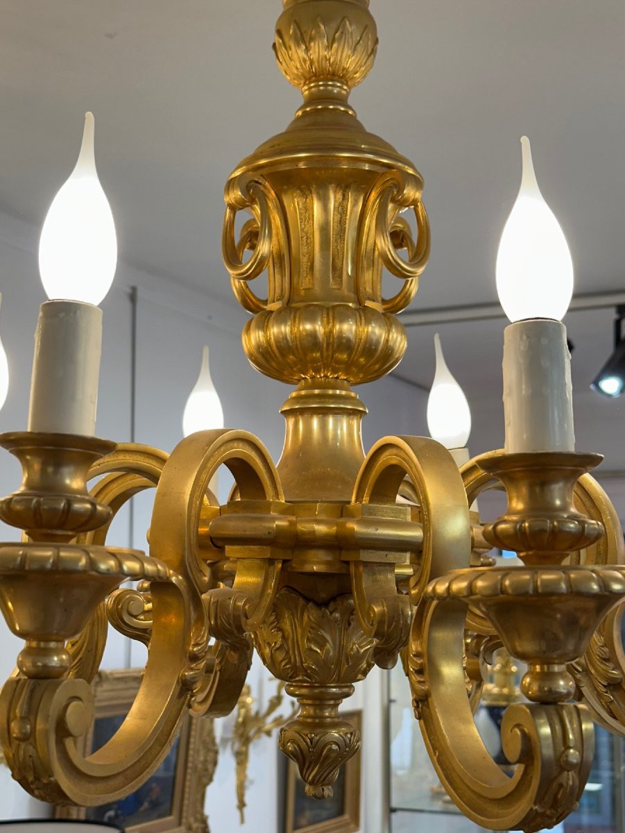 Lustre à 8 lumières en bronze doré de style Louis XVI-photo-3