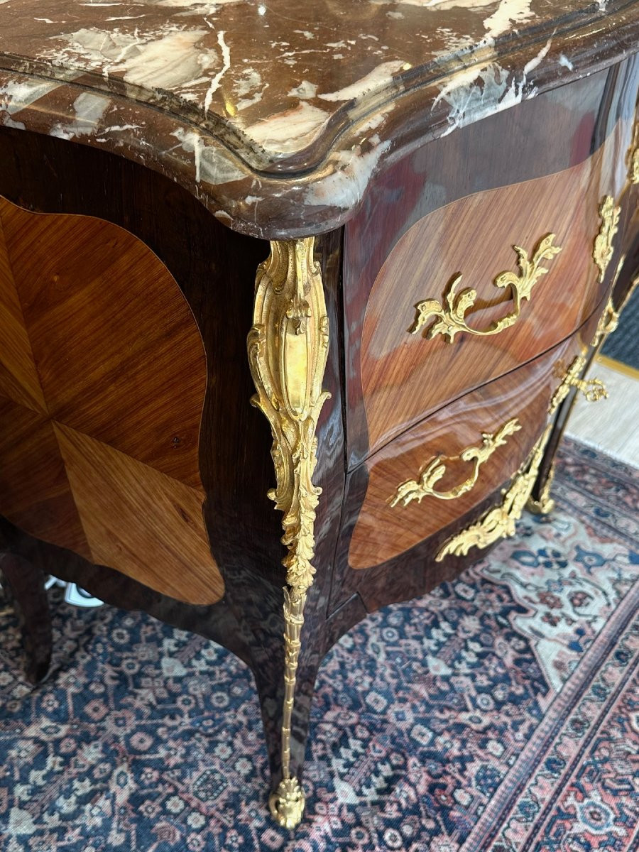 Pair Of Jumping Commodes-photo-3