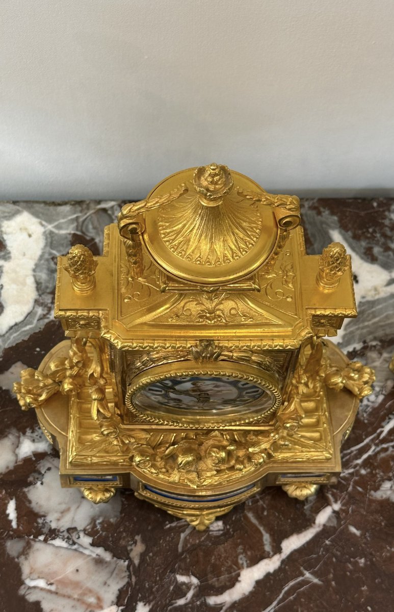 Gilded Bronze And Sèvres Porcelain Inlay-photo-1