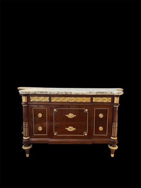 Grande commode attribué à Riesener-photo-2