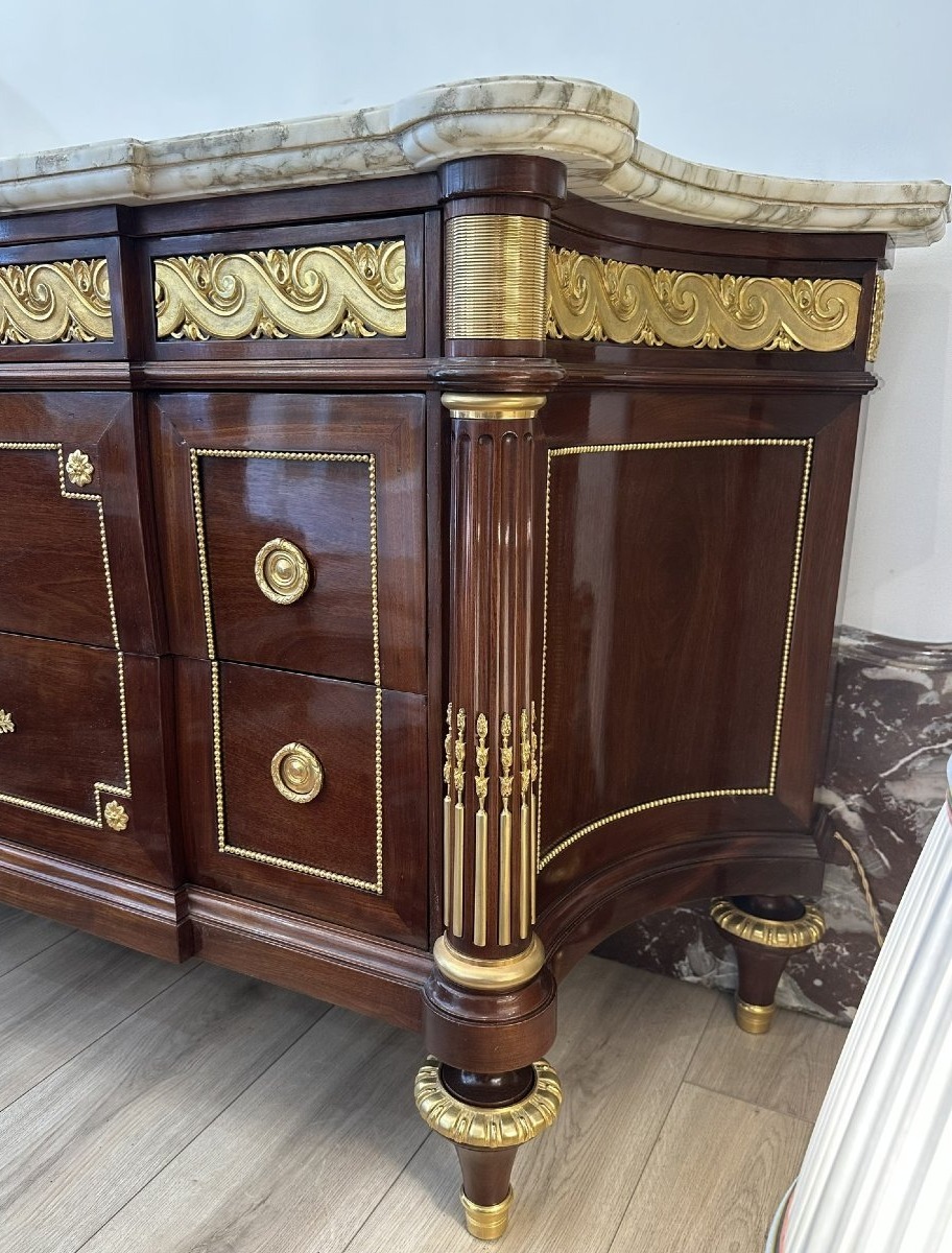 Grande commode attribué à Riesener-photo-2