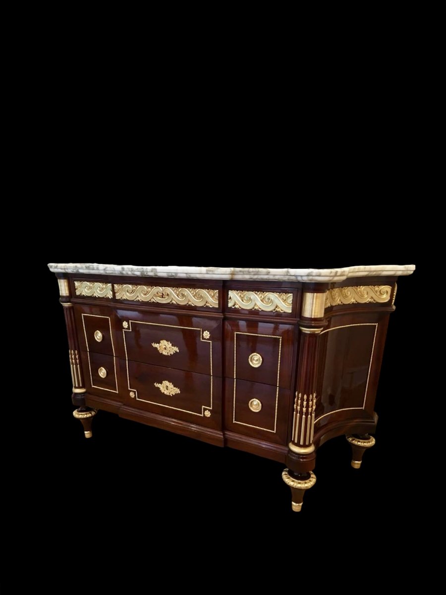 Grande commode attribué à Riesener
