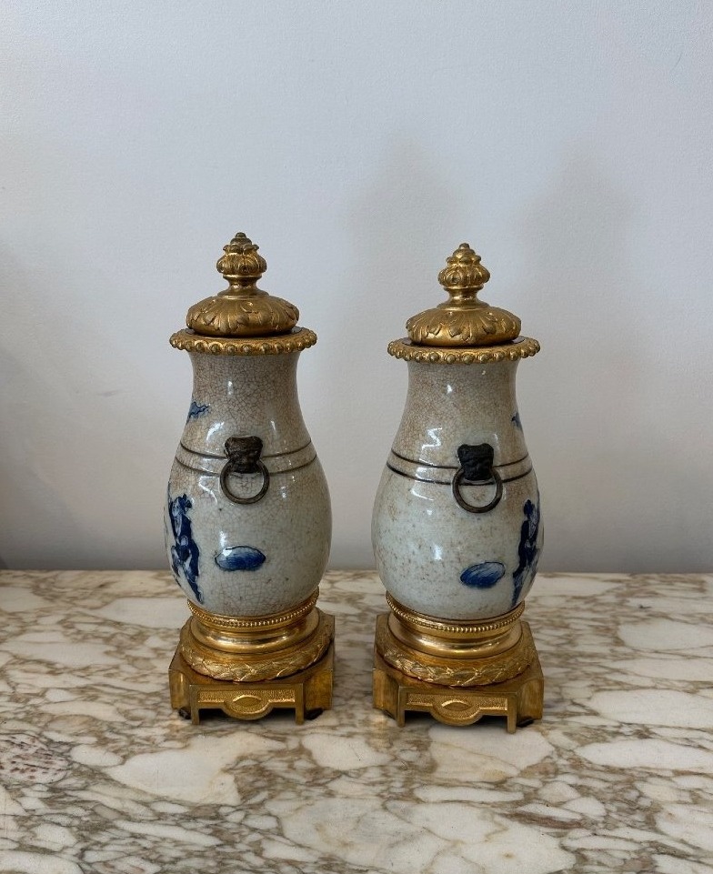 Paire de cassolettes en porcelaine craquelée -photo-5