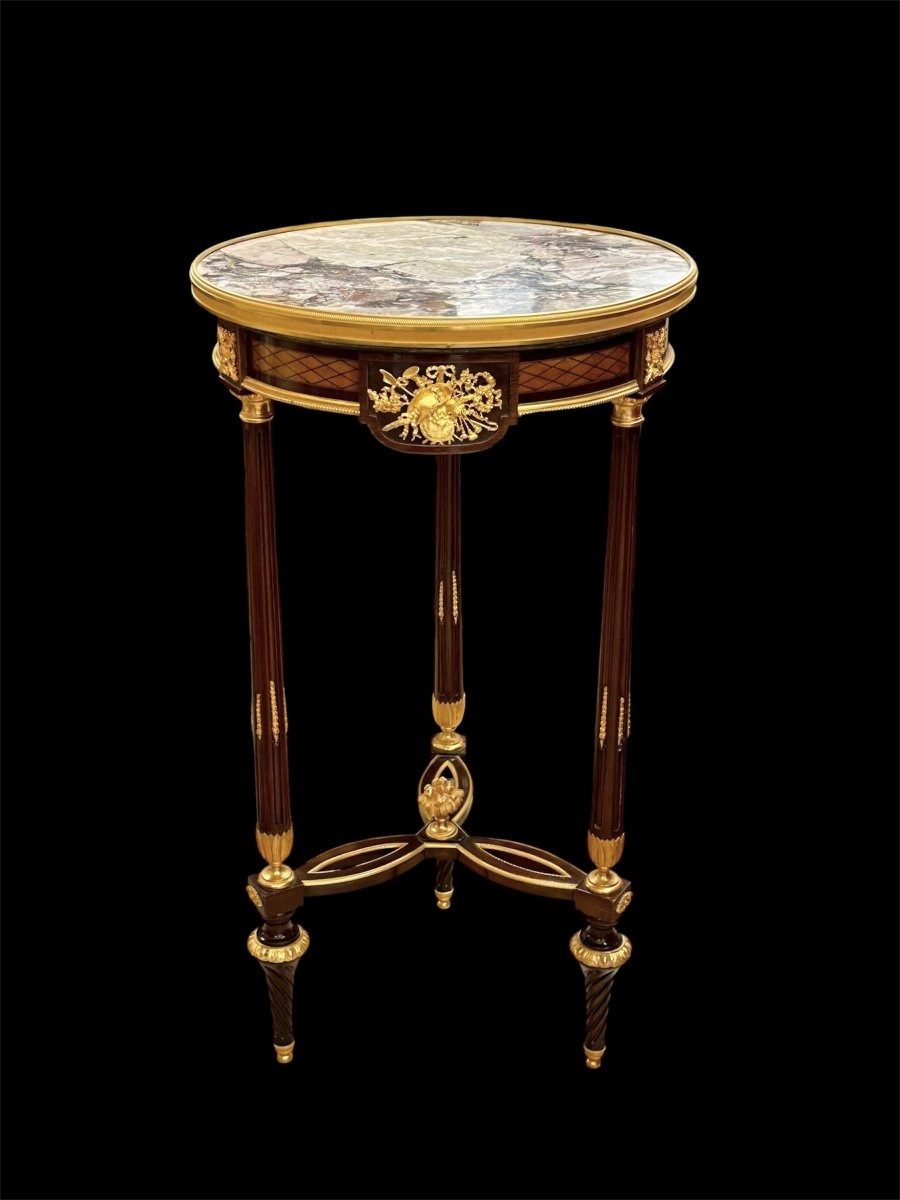 Circular Tripod Side Table